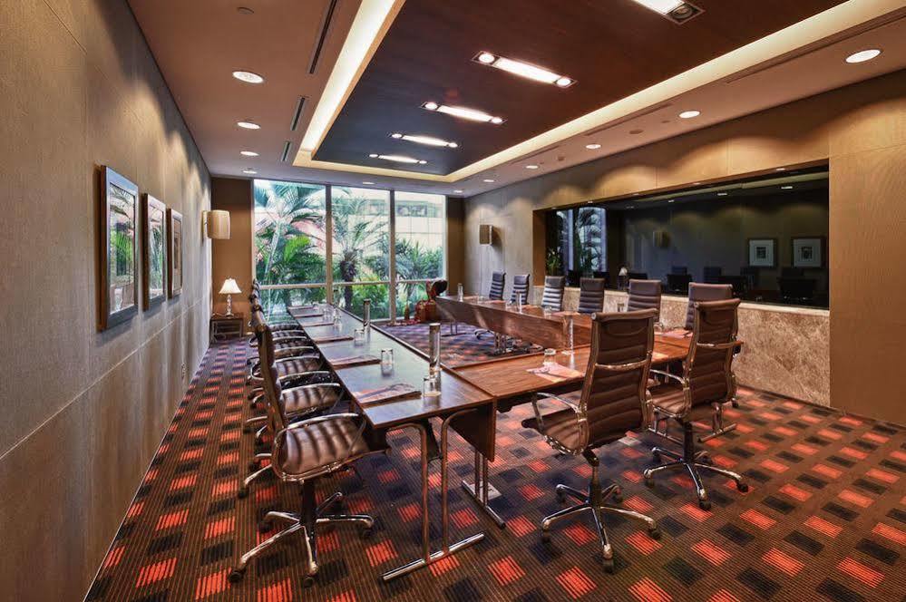 De Convencoes De Talatona Hotel Luanda Ngoại thất bức ảnh