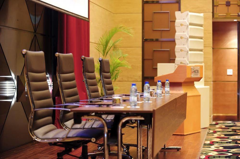 De Convencoes De Talatona Hotel Luanda Ngoại thất bức ảnh